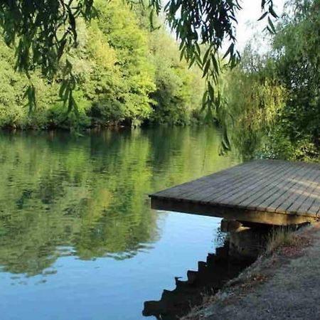 «  La Petite Maison » ....Des Grands Espaces... Saint-Maur-des-Fosses Luaran gambar