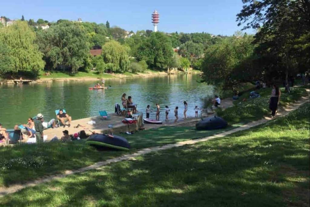 «  La Petite Maison » ....Des Grands Espaces... Saint-Maur-des-Fosses Luaran gambar
